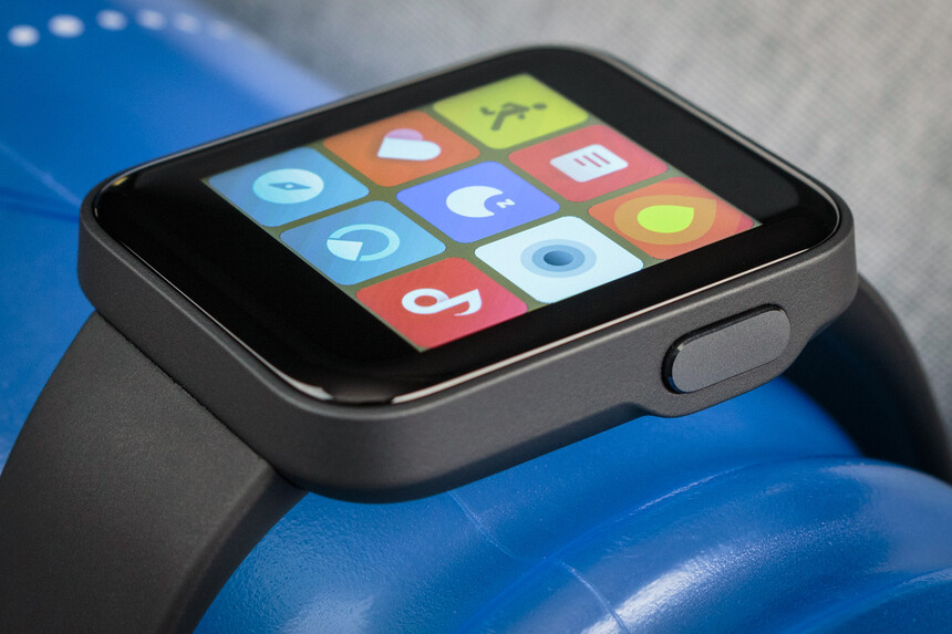 Ukázka displeje na hodinkách Xiaomi Mi Watch Lite