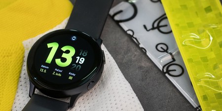 Samsung Galaxy Watch Active2: Un ceas între un sporttester și un smartwatch